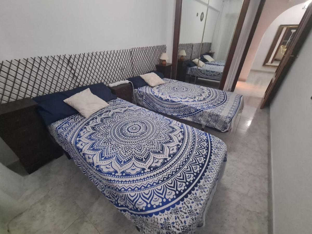 Apartamento Karola 9 If ベニドルム エクステリア 写真